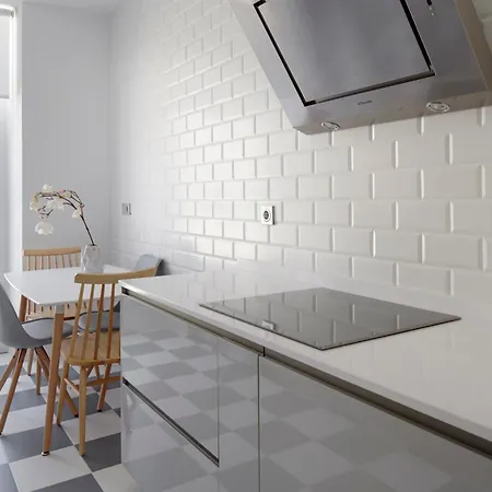 Apartament Petit Casino By Feelfreerentals *