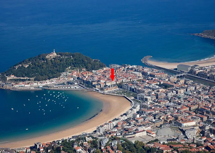 Petit Casino By Feelfreerentals